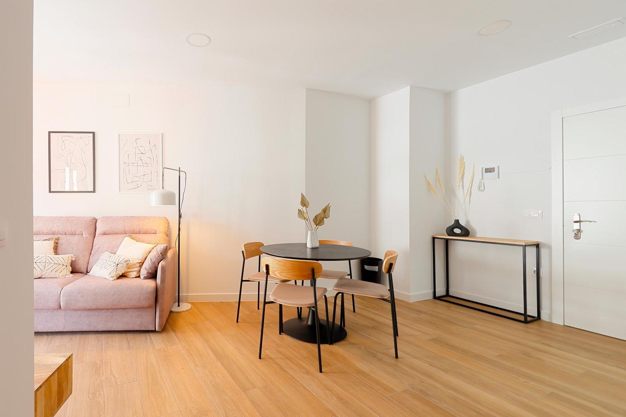 Apartamentos Aptio Овьедо Экстерьер фото