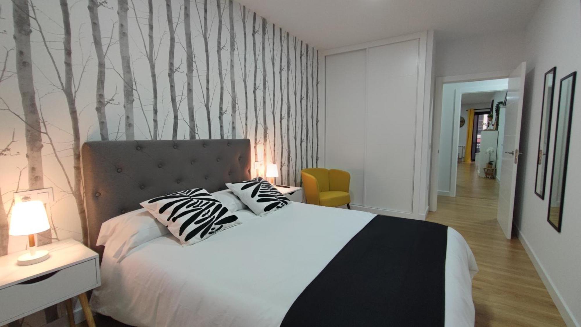 Apartamentos Aptio Овьедо Экстерьер фото
