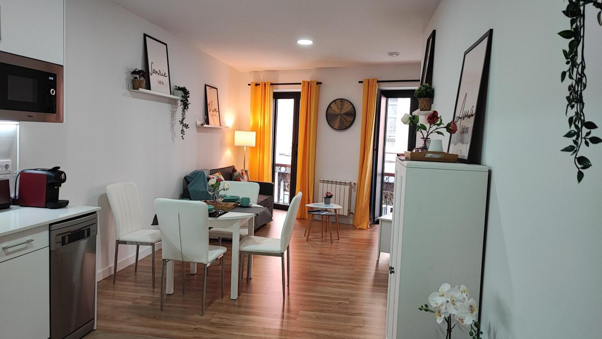 Apartamentos Aptio Овьедо Экстерьер фото