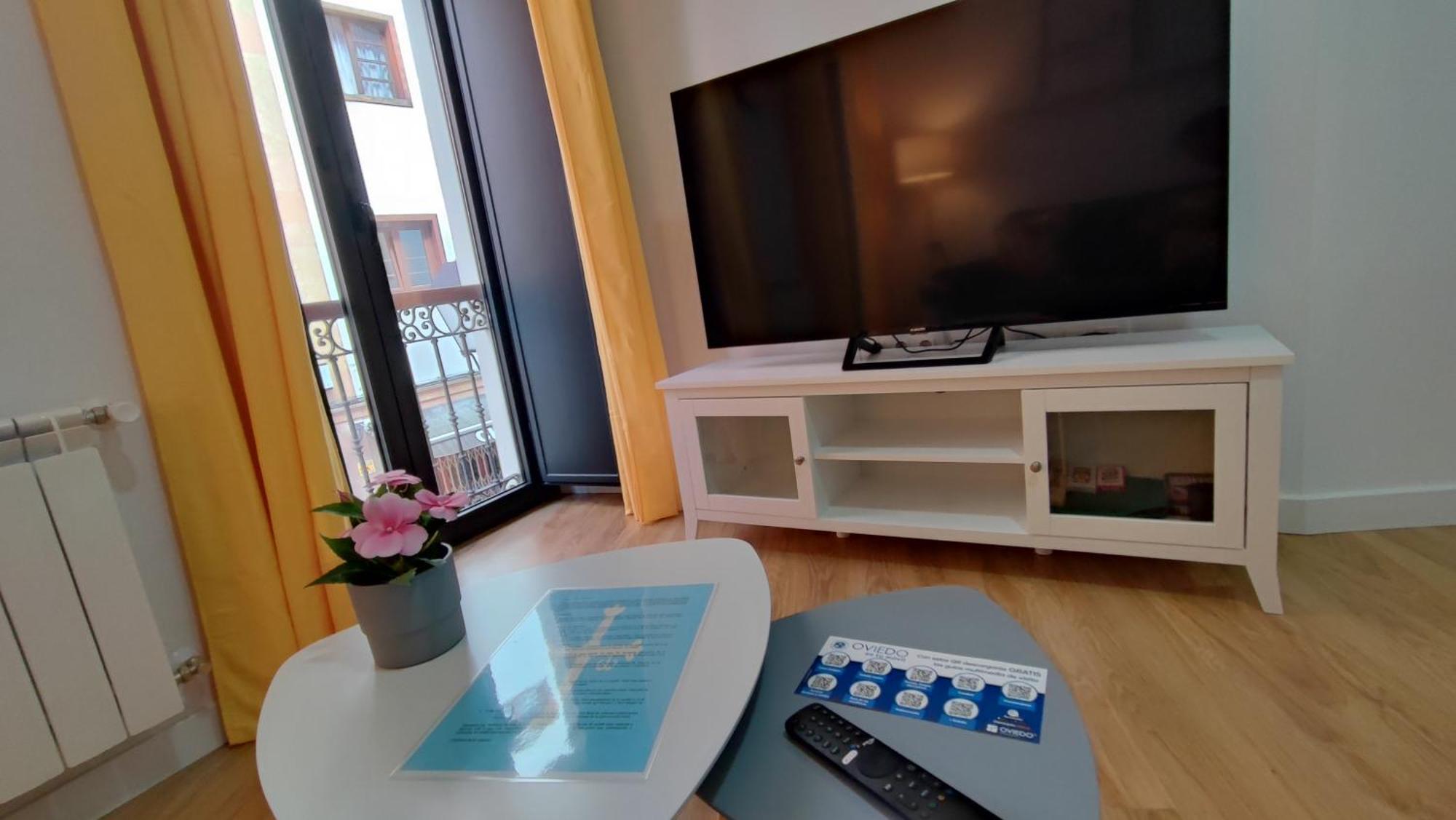 Apartamentos Aptio Овьедо Экстерьер фото