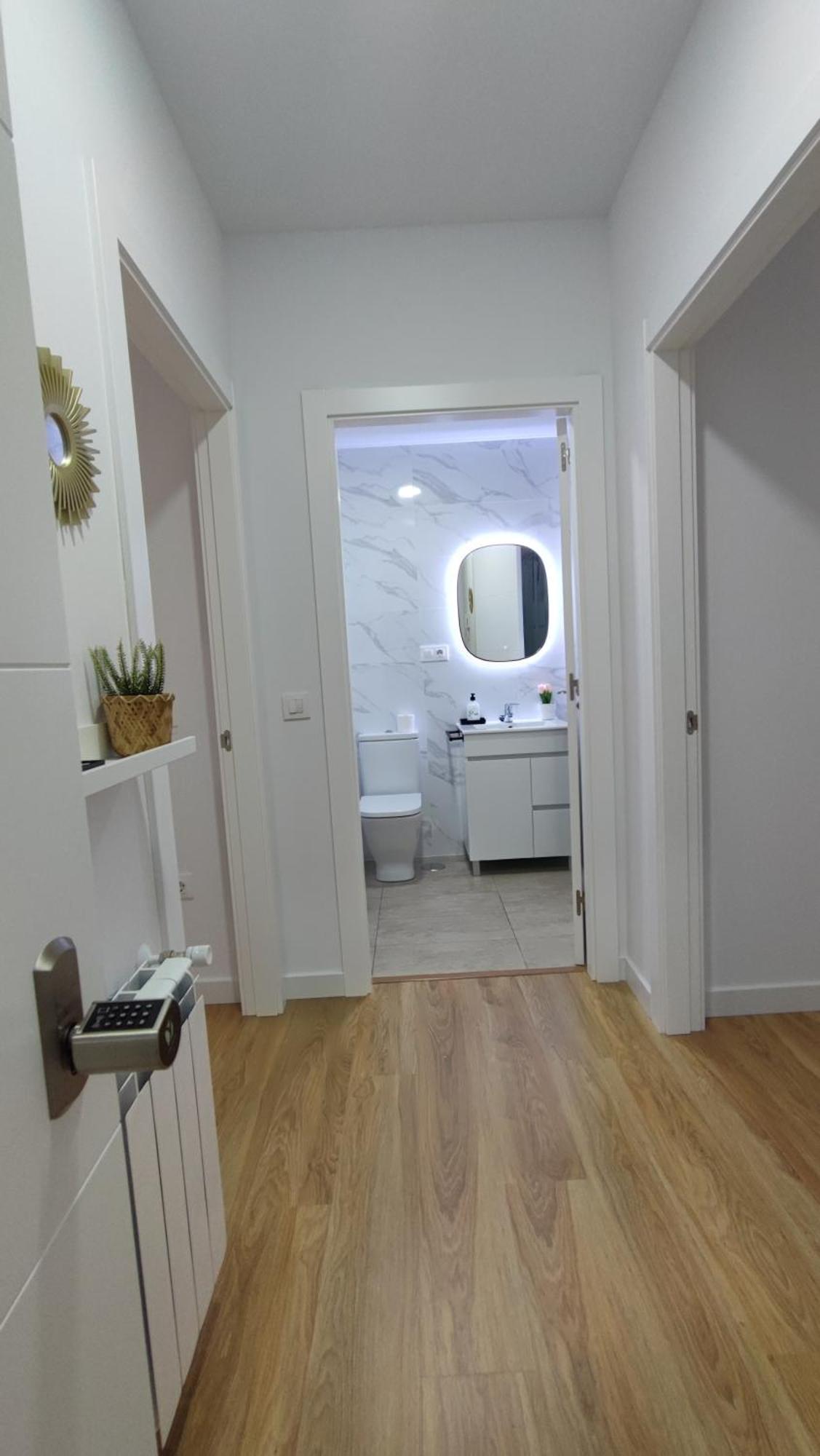 Apartamentos Aptio Овьедо Экстерьер фото