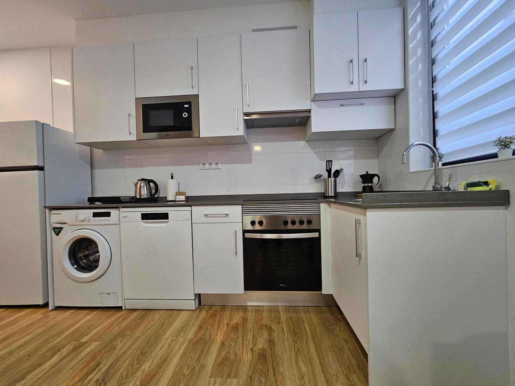 Apartamentos Aptio Овьедо Экстерьер фото