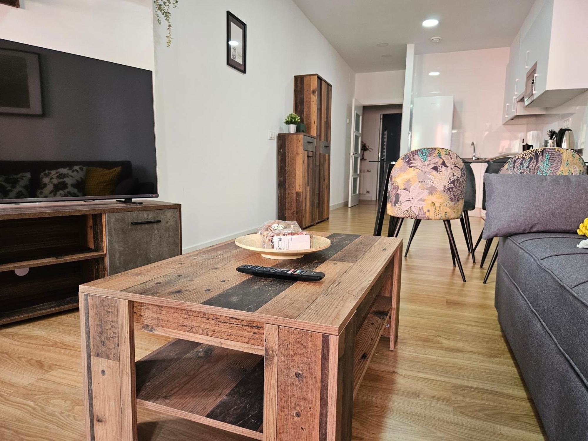 Apartamentos Aptio Овьедо Экстерьер фото