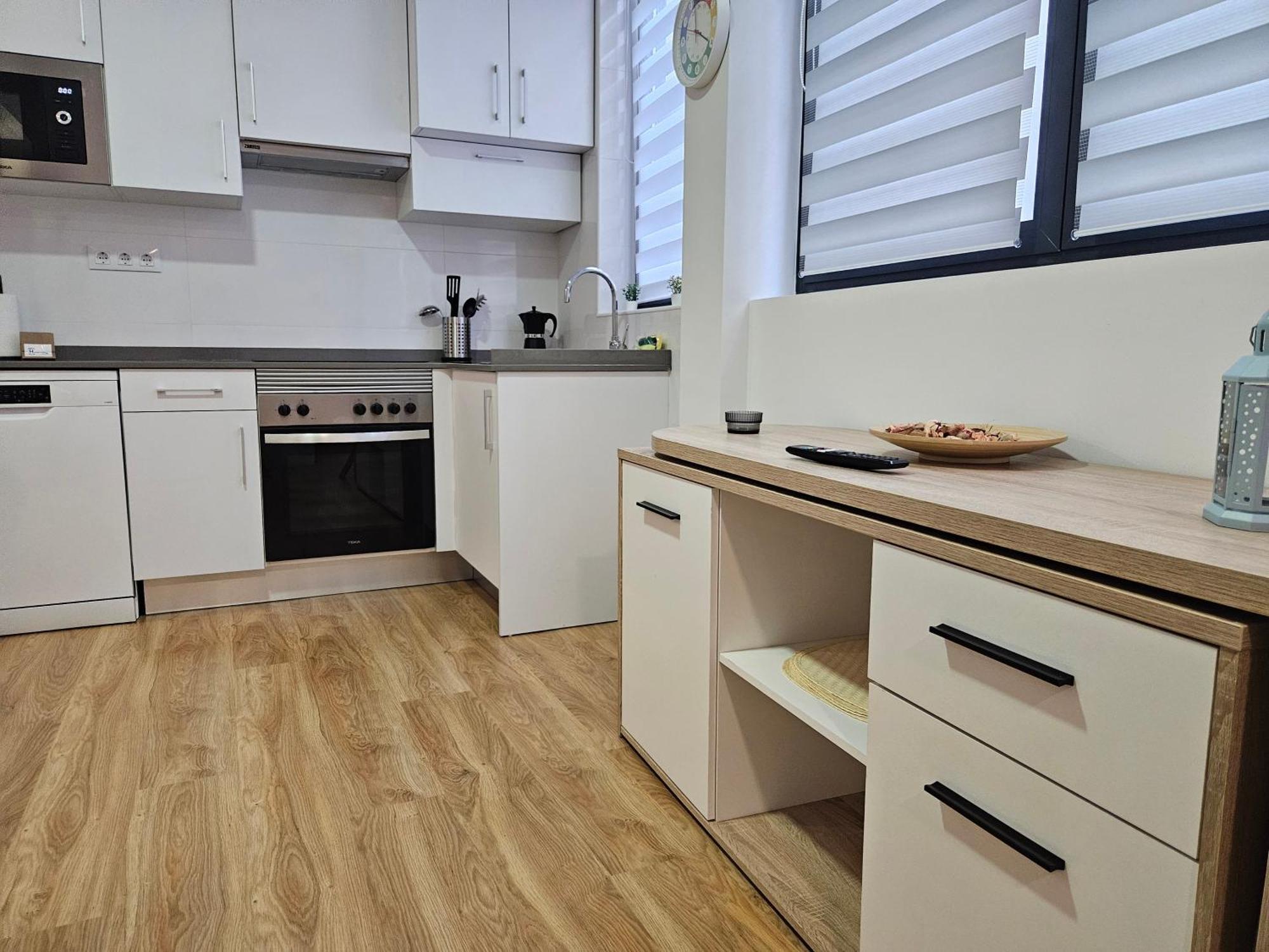 Apartamentos Aptio Овьедо Экстерьер фото