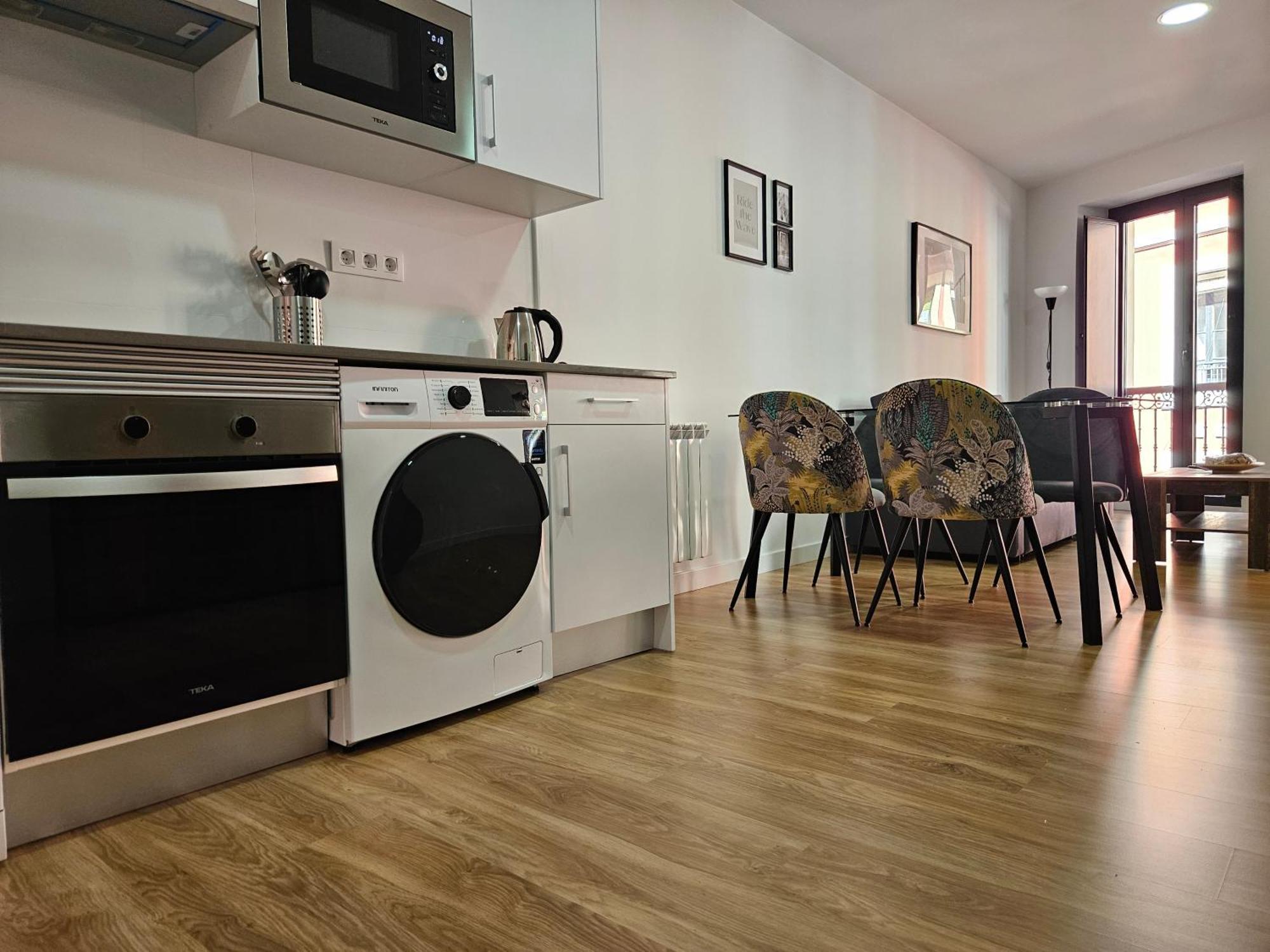 Apartamentos Aptio Овьедо Экстерьер фото